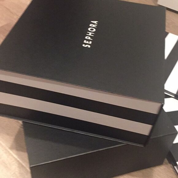 Sephora Gift box and medium bag - Picture 2 of 6